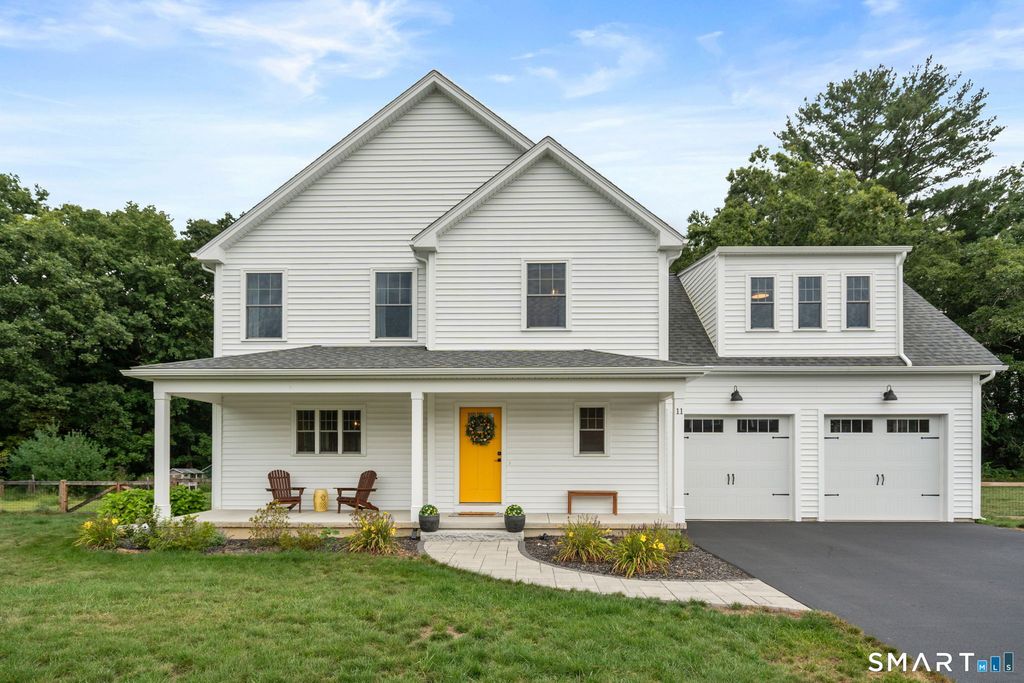 11 Harness Way, Granby, CT 06035