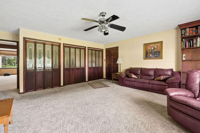 5356 Grove City Road, Grove City, OH 43123