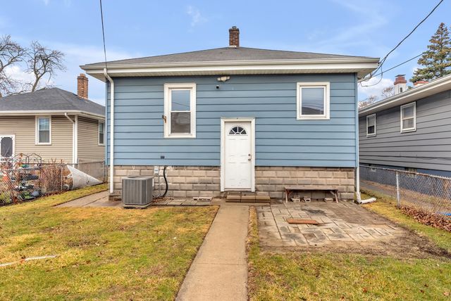 7007 Marshall Avenue, Hammond, IN 46323