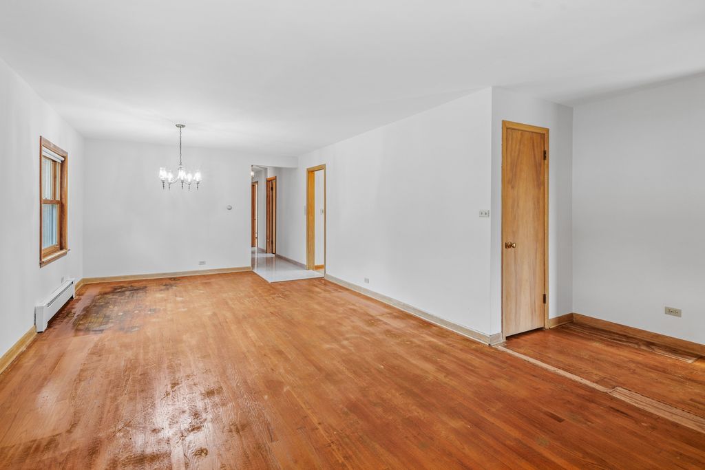 6046 W Miami Avenue, Chicago, IL 60646 — photo 3