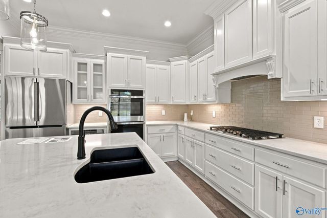 324 NE Merrydale Drive NE, Huntsville, AL 35811