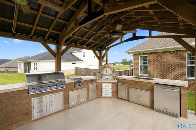 324 NE Merrydale Drive NE, Huntsville, AL 35811
