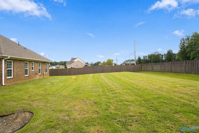 324 NE Merrydale Drive NE, Huntsville, AL 35811