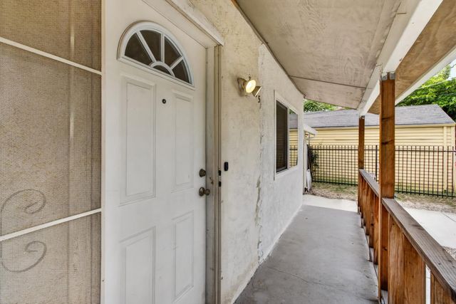 3705 Dayton St, Sacramento, CA 95838