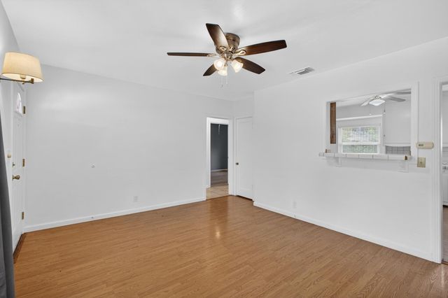 3705 Dayton St, Sacramento, CA 95838
