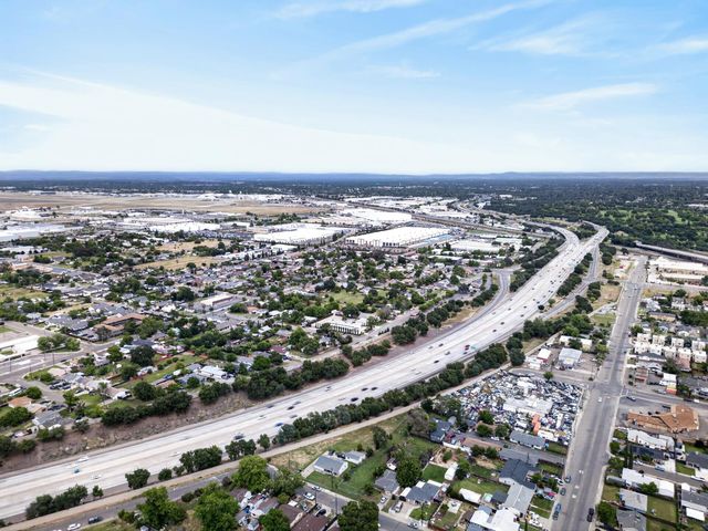 3705 Dayton St, Sacramento, CA 95838