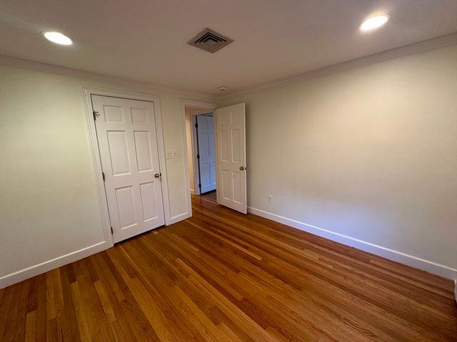 757 Wellesley St 0, Weston, MA 02493