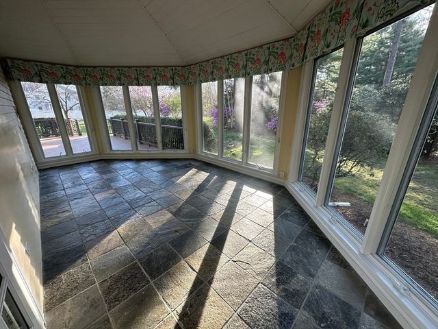 757 Wellesley St 0, Weston, MA 02493
