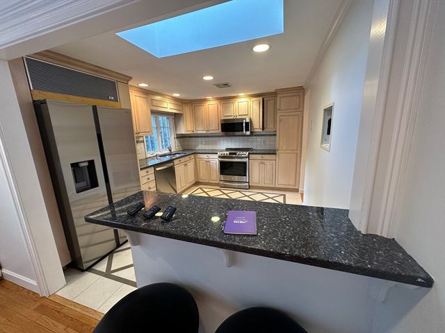 757 Wellesley St 0, Weston, MA 02493