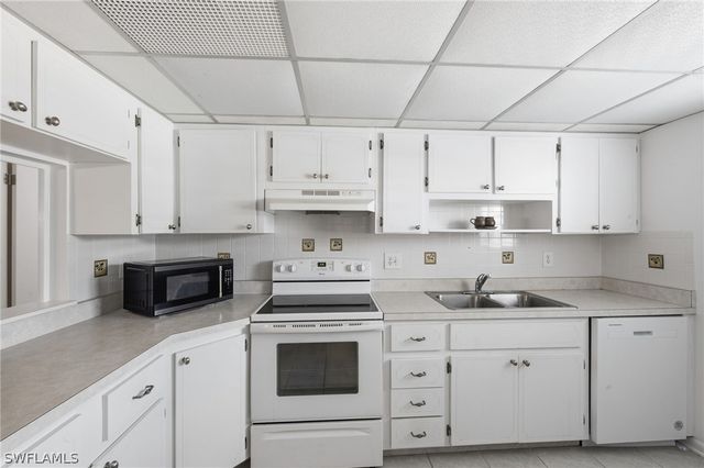 1318 Myerlee Country Club BLVD 3, Fort Myers, FL 33919