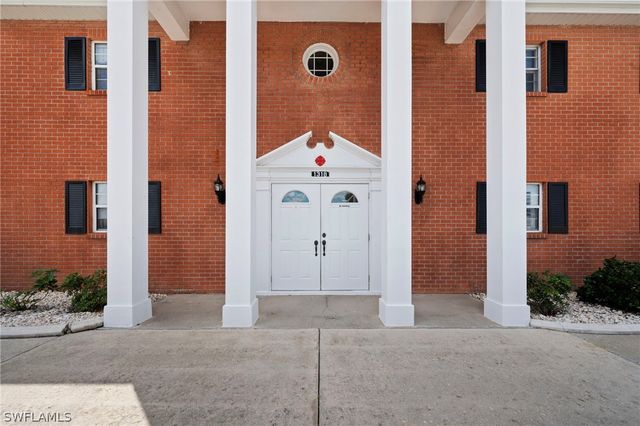 1318 Myerlee Country Club BLVD 3, Fort Myers, FL 33919