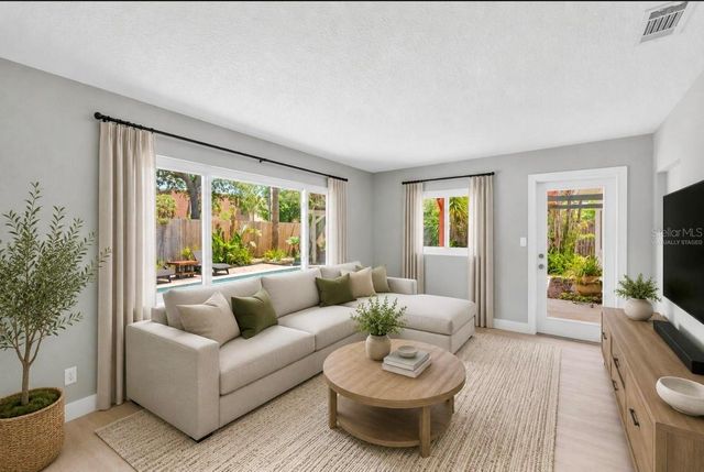 2215 WOODCREST DRIVE, Winter Park, FL 32792