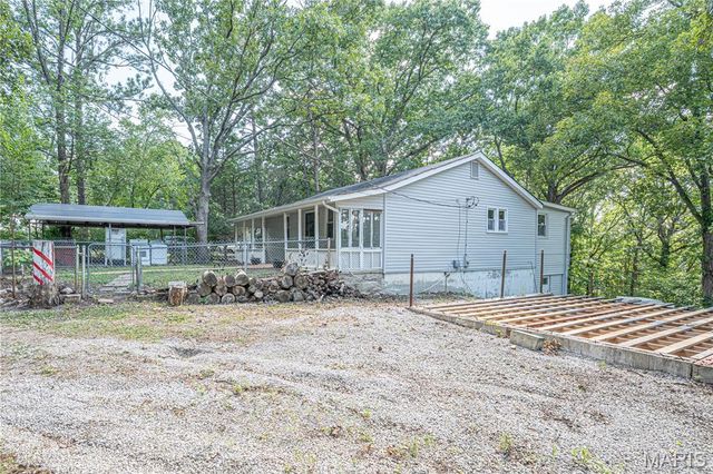 7649 Estelle Drive, Cedar Hill, MO 63016