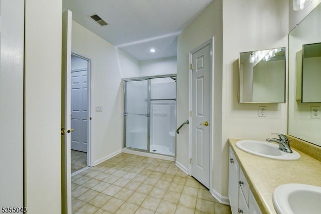 1211 Johnson Dr, Rockaway Twp., NJ 07866