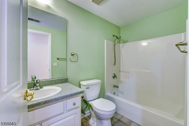 1211 Johnson Dr, Rockaway Twp., NJ 07866