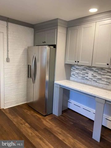 121 MULBERRY ST, Bristol, PA 19007