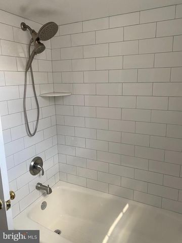 121 MULBERRY ST, Bristol, PA 19007