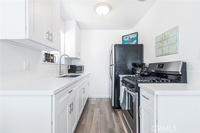 210 36th Street, Newport Beach, CA 92663