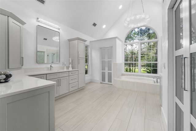 12003 NW 112TH AVENUE, Alachua, FL 32615