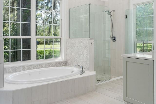 12003 NW 112TH AVENUE, Alachua, FL 32615