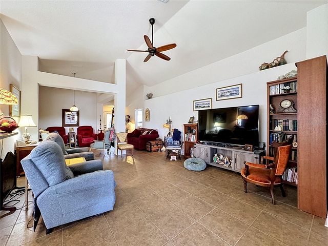 10821 STANDING STONE DRIVE, Wimauma, FL 33598