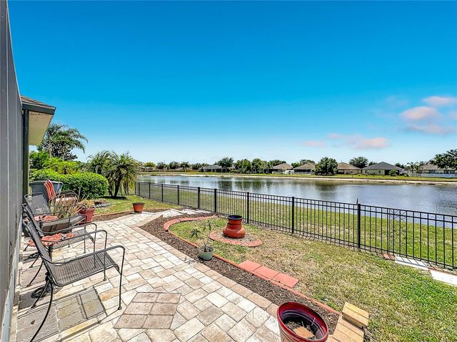 10821 STANDING STONE DRIVE, Wimauma, FL 33598