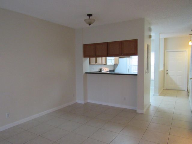 5179 Palmbrooke Circle, West Palm Beach, FL 33417