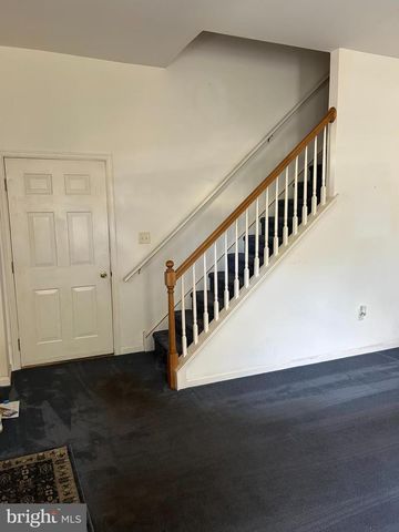 304 W SPRUCE ST, Perkasie, PA 18944