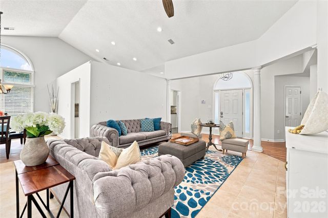 9101 E Orchard Lane, Charlotte, NC 28210