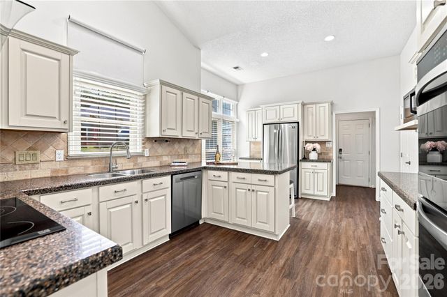 9101 E Orchard Lane, Charlotte, NC 28210