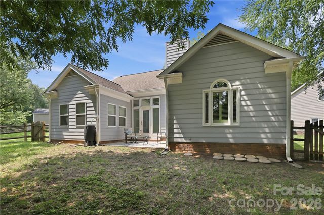 9101 E Orchard Lane, Charlotte, NC 28210