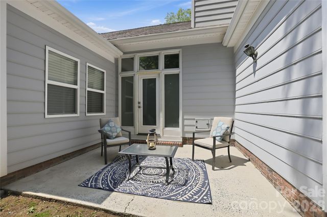 9101 E Orchard Lane, Charlotte, NC 28210