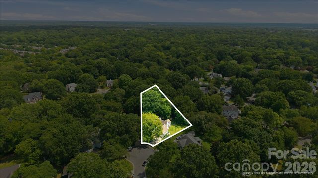 9101 E Orchard Lane, Charlotte, NC 28210