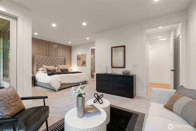 15327 SE 22nd Street, Bellevue, WA 98008
