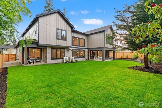 15327 SE 22nd Street, Bellevue, WA 98008