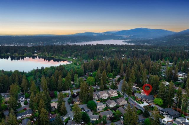 15327 SE 22nd Street, Bellevue, WA 98008
