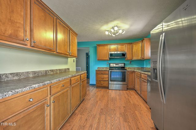 4148 Skyland Drive, Kingsport, TN 37664