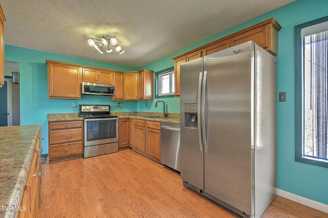 4148 Skyland Drive, Kingsport, TN 37664