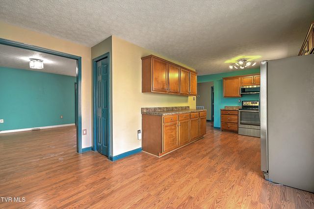 4148 Skyland Drive, Kingsport, TN 37664