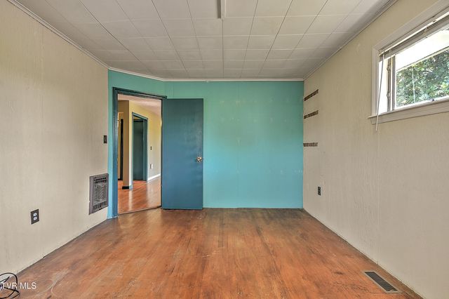 4148 Skyland Drive, Kingsport, TN 37664