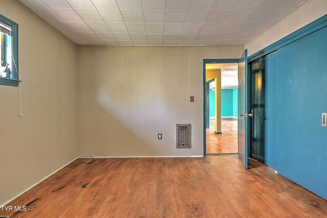 4148 Skyland Drive, Kingsport, TN 37664