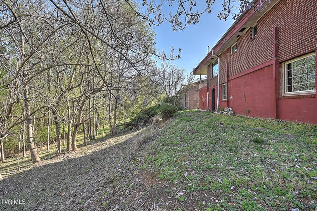 4148 Skyland Drive, Kingsport, TN 37664