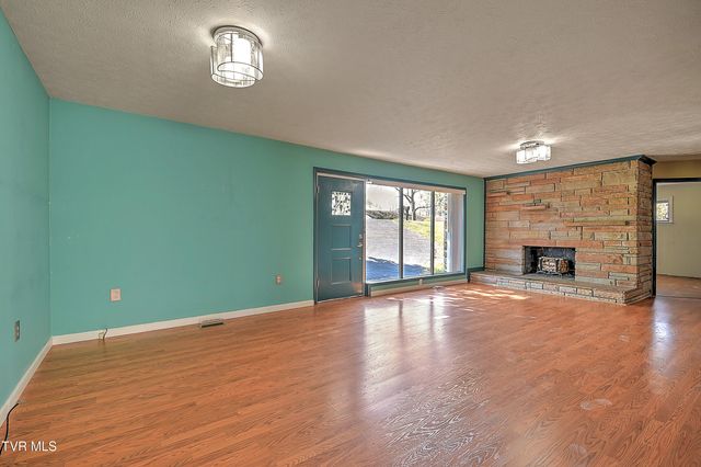 4148 Skyland Drive, Kingsport, TN 37664