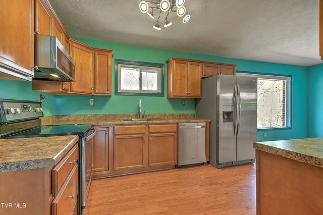 4148 Skyland Drive, Kingsport, TN 37664