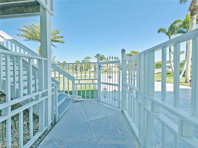 7725 Grande Pine RD, Bokeelia, FL 33922