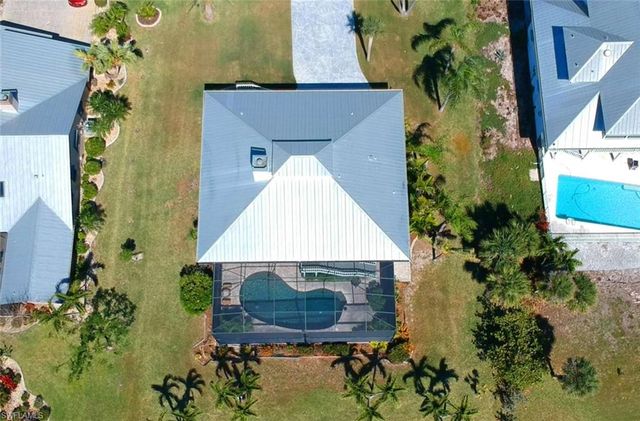 7725 Grande Pine RD, Bokeelia, FL 33922