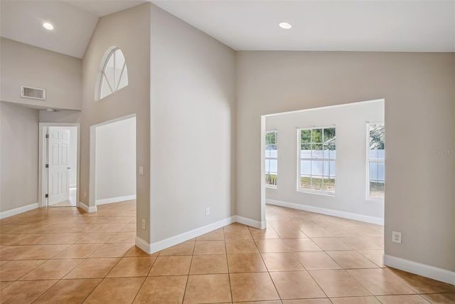 108 EDGEWATER CIRCLE, Sanford, FL 32773