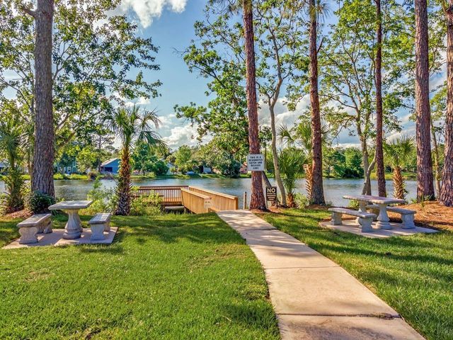 108 EDGEWATER CIRCLE, Sanford, FL 32773