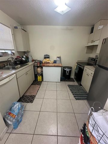 1208 N 57TH Avenue B, Hollywood, FL 33021