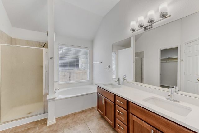 298 Fall DR, Kyle, TX 78640